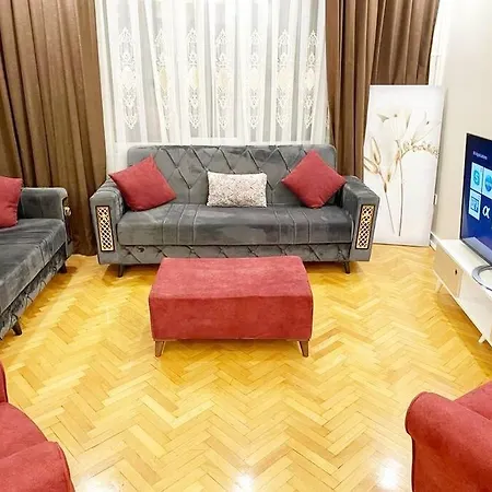 Centrally Located 3+1 Flat In Sisli, W/ Lift & Ac